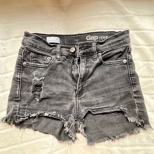 High rise Gap cut off shorts